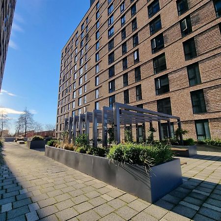 Trafford Suite Modern 1 Bed With Cinema Room مانشستر المظهر الخارجي الصورة