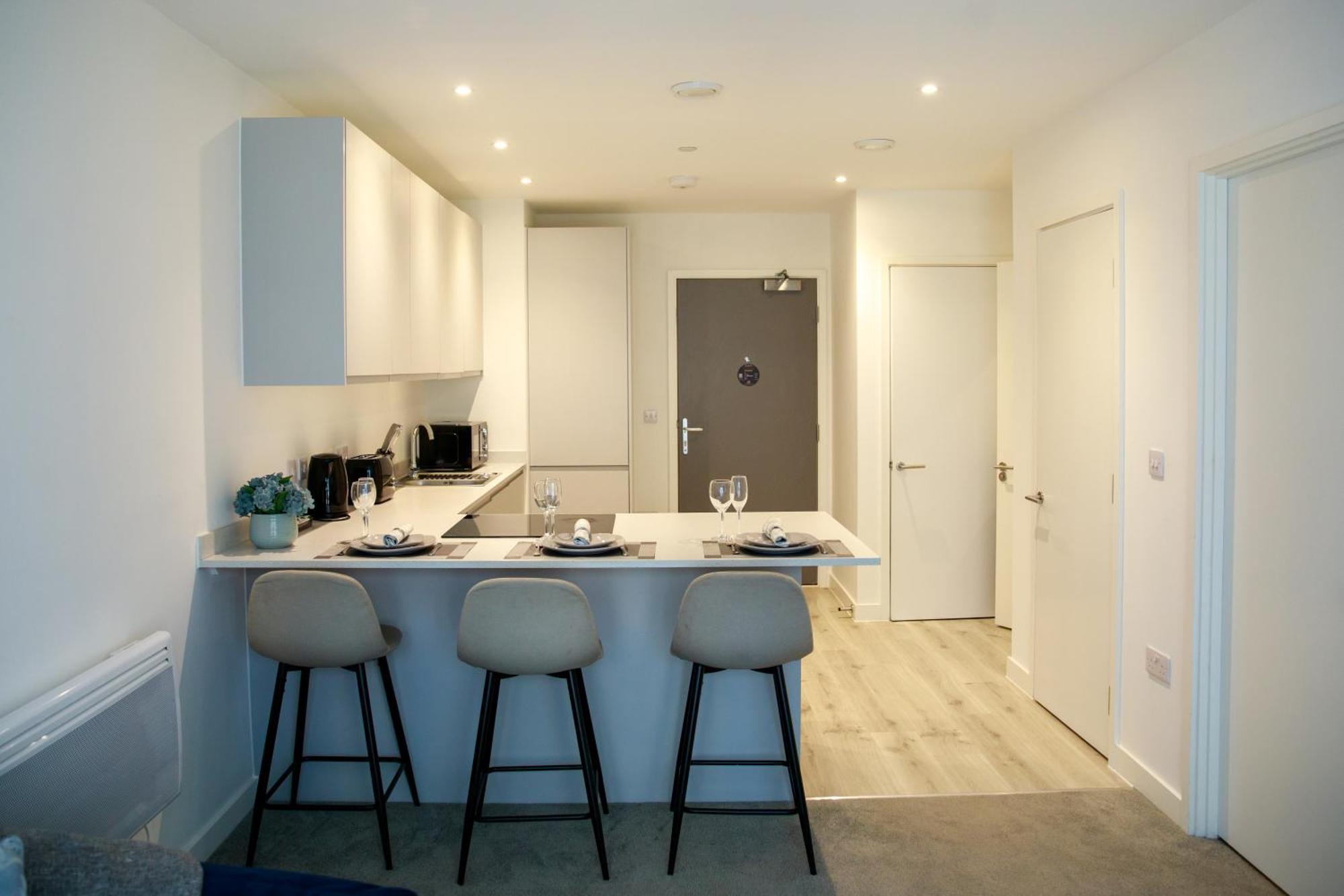 Trafford Suite Modern 1 Bed With Cinema Room مانشستر المظهر الخارجي الصورة