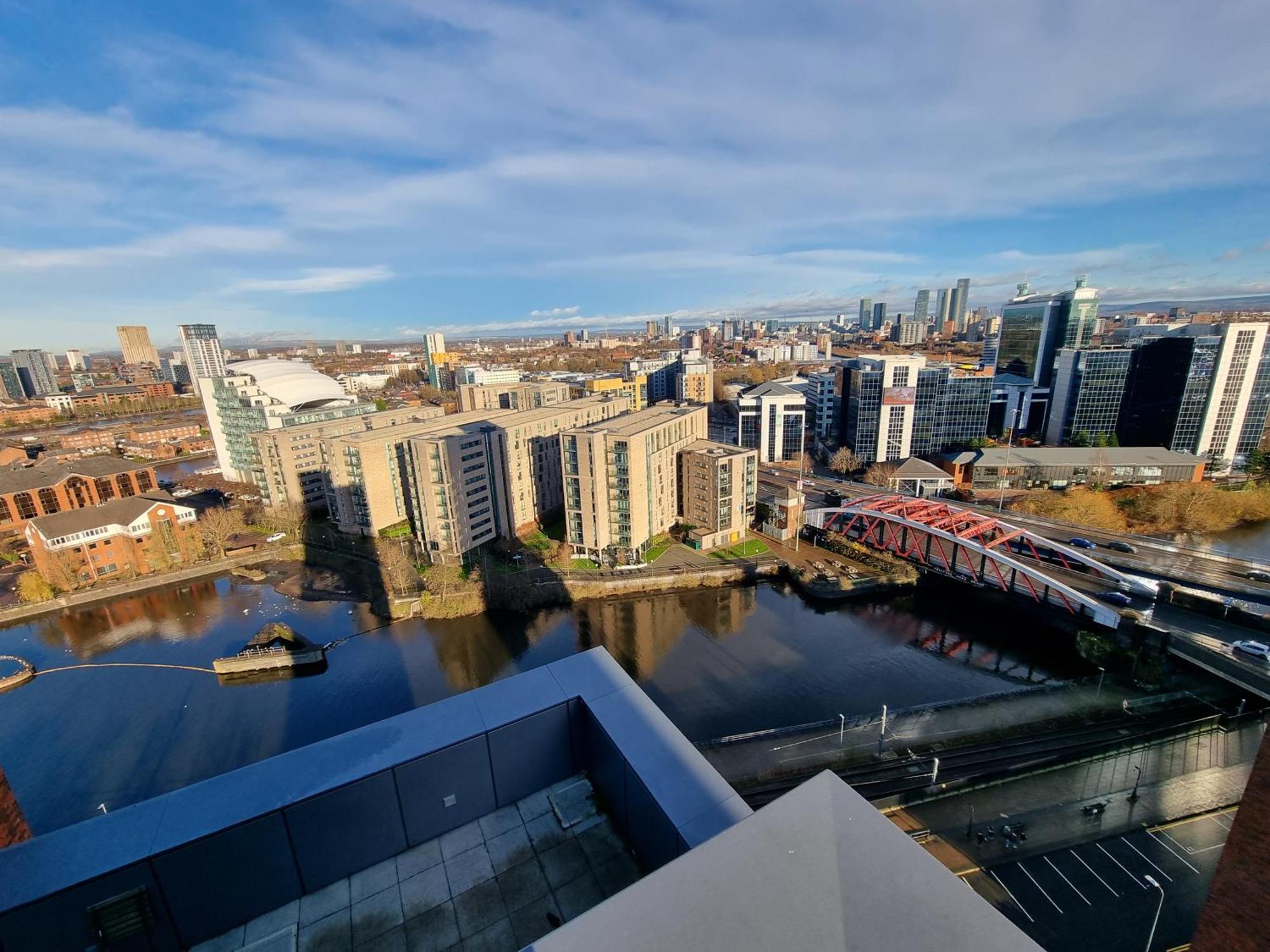 Trafford Suite Modern 1 Bed With Cinema Room مانشستر المظهر الخارجي الصورة